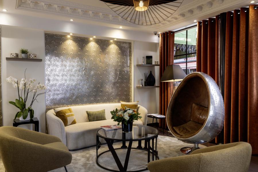 2 elysees bassano bar 198056 640 600 portrait